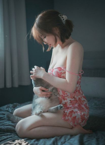 丈夫不在家的午后时光